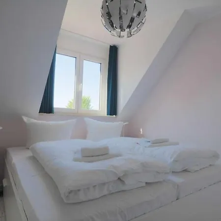 Haus Emilia 6 Apartmán *